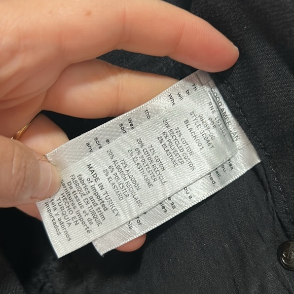 GOOD AMERICAN Good Classic Coated Straight Leg Jeans Size 4/27 - Picture 9 of 9